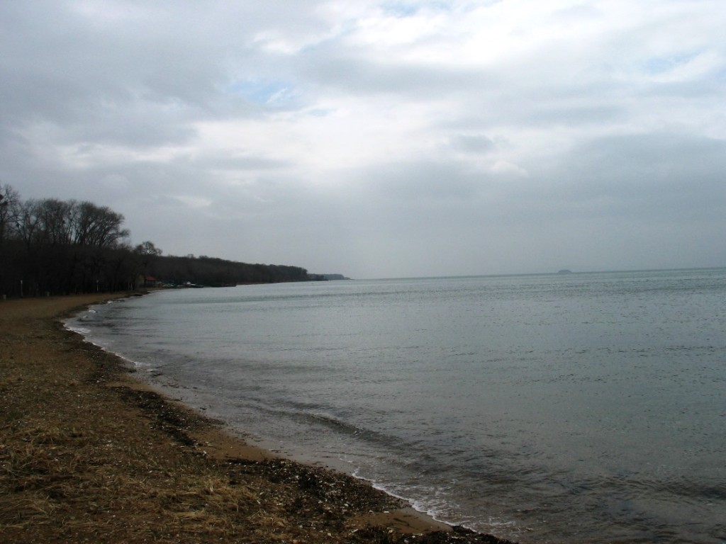 One of the stormy days along Golden Horn Bay in Vladivostok