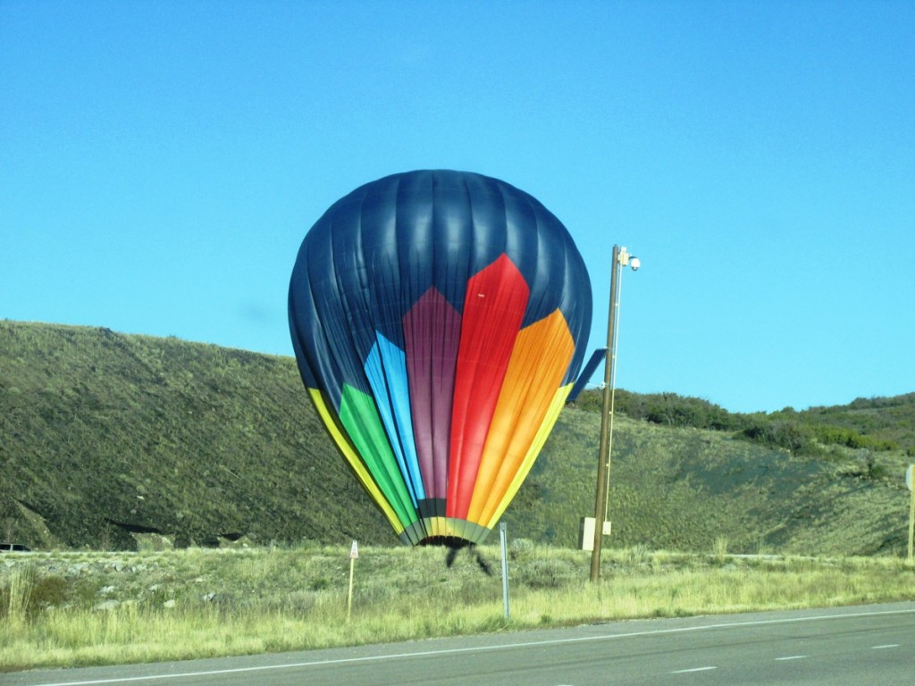 Filling hot air balloon by Jack Simmons