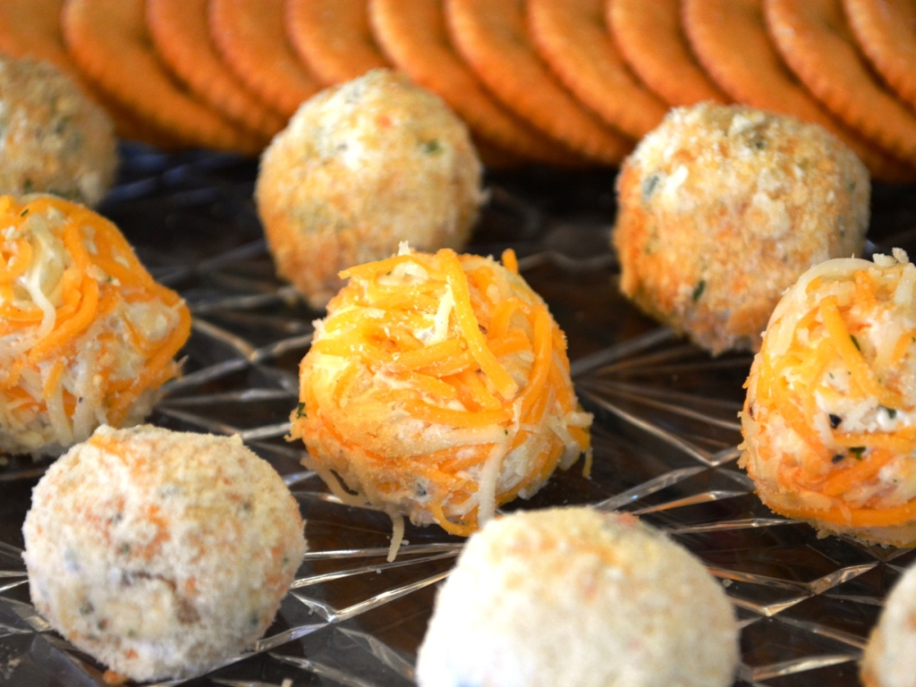 Mini Cheese Ball