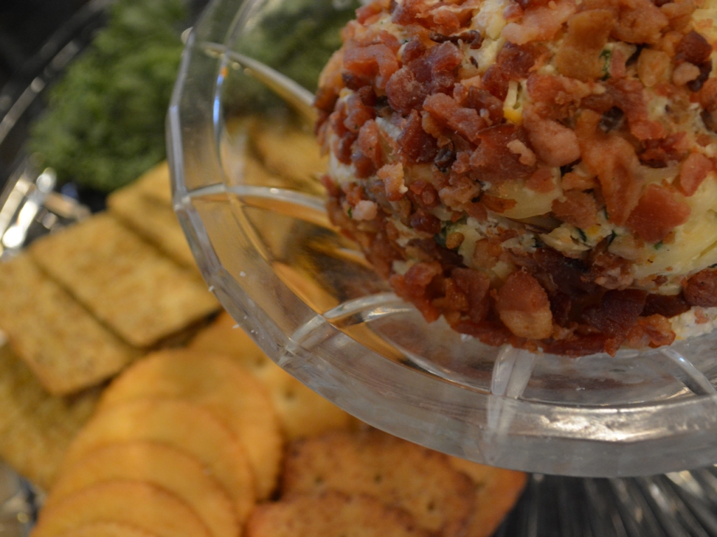 Bacon Jalapino Cheese Ball
